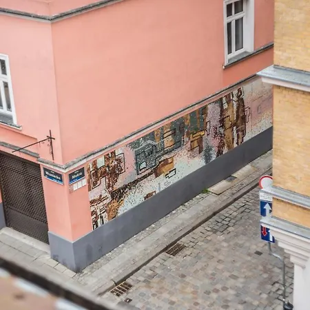 Wroniecka In Center Poznań